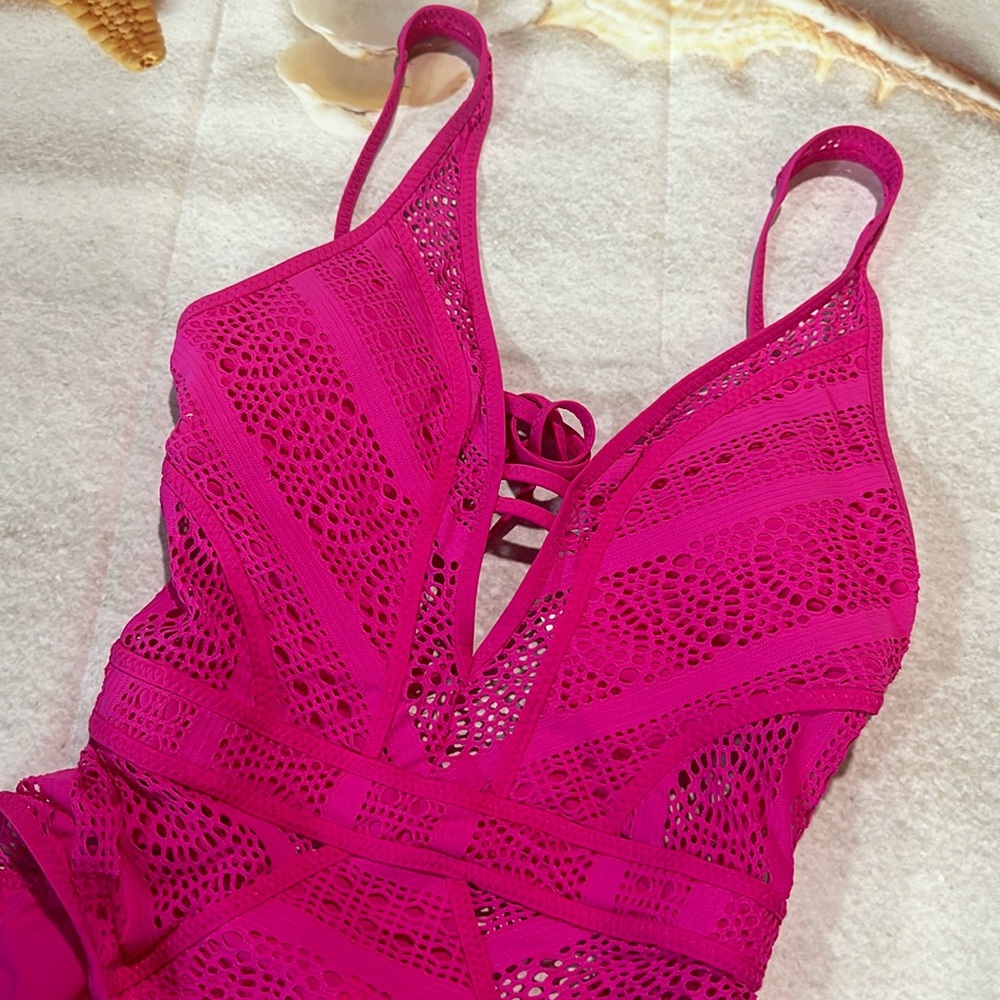 NWT BECCA Color Play Pink Flambe' Plunge One Piece - Picture 8 of 13